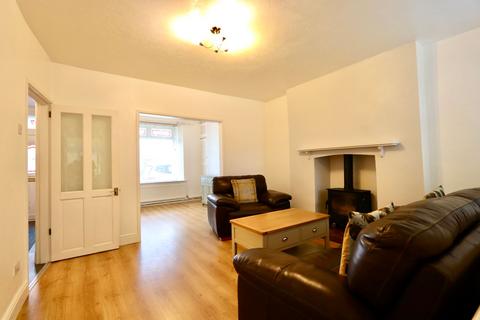 2 bedroom terraced house for sale, Oakland Street, Bedlinog, CF46