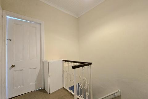 2 bedroom flat for sale, Napier Road, Swalwell NE16