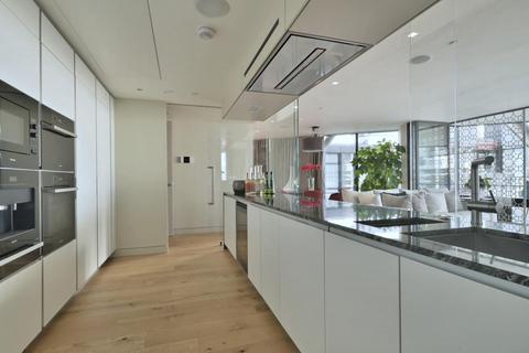 3 bedroom flat to rent, NEO Bankside, Holland Street, Southbank, London SE1