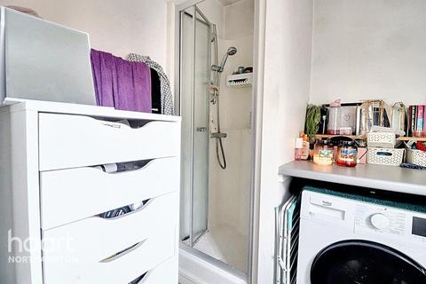 1 bedroom flat for sale, Brooks Close, Northampton