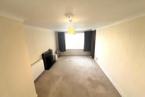 2 bedroom flat to rent, New Bedford Road, Town Centre, Luton, LU3