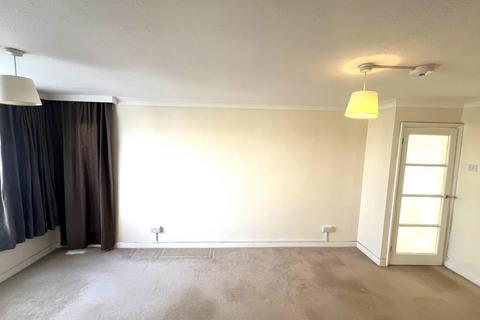 2 bedroom flat to rent, New Bedford Road, Town Centre, Luton, LU3