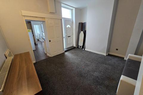 3 bedroom terraced house for sale, Rochdale Old Road, Bury BL9