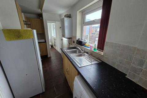 3 bedroom terraced house for sale, Rochdale Old Road, Bury BL9