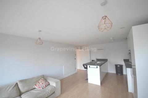 2 bedroom flat to rent, Bedford Road, London