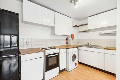 1 bedroom flat to rent, Wapping High Street, London E1W