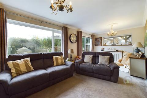 8 Crocket Close, Northampton, NN2 7LL
