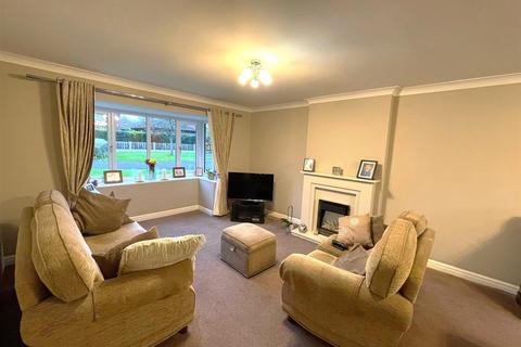 4 bedroom detached house for sale, Dale Lee, Westhoughton, Bolton