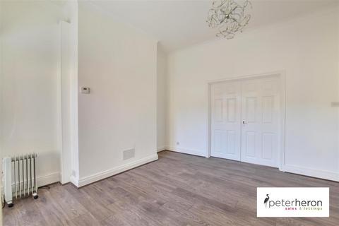 3 bedroom terraced house to rent, Frank Street, Southwick, Sunderland