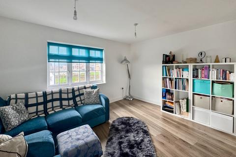 24, Saltwood House Candy Dene, Weldon, Swanscombe, DA10 1AP