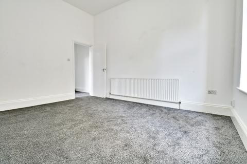 1 bedroom apartment to rent, Royden, Bromley BR2