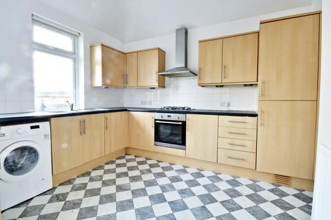 1 bedroom apartment to rent, Royden, Bromley BR2