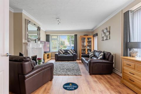 undefined, Mackenzie Close, Coventry CV5