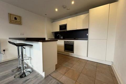 2 bedroom apartment to rent, Potato Wharf, Manchester