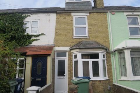 4 bedroom house to rent, Howard Street