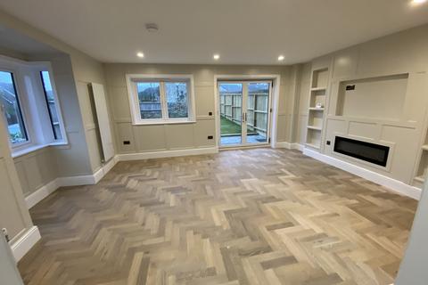 3 bedroom semi-detached house to rent, Hampton Mews, Main Road, Havenstreet,