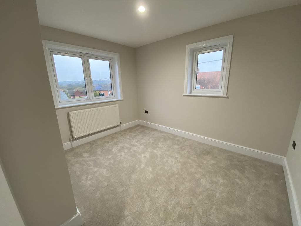 1 hampton bed 2