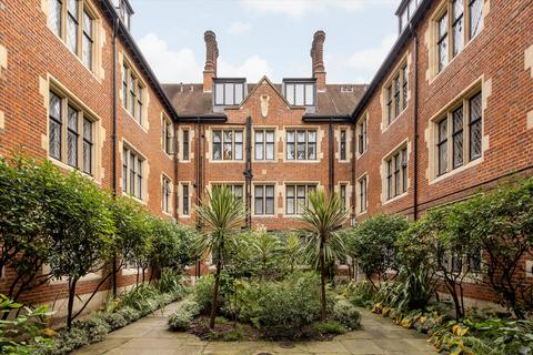 2 bedroom flat for sale, Church Close, Kensington Church Street, London, W8