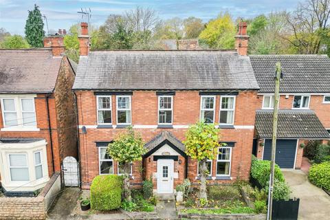 3 bedroom detached house for sale, Charlton Avenue, Long Eaton NG10