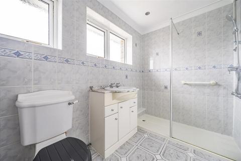 5 Bramshott Close, Maidstone, ME16 0RX