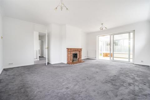 5 Bramshott Close, Maidstone, ME16 0RX