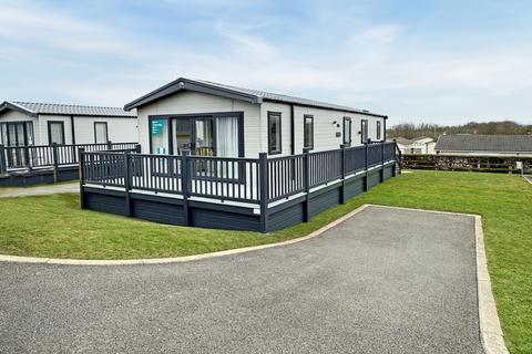 2 bedroom detached bungalow for sale, 19 Evergreen Holiday Park, Hartlepool, TS27