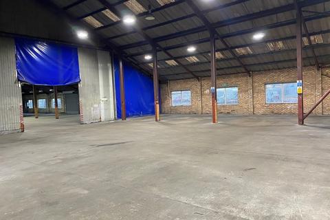 Warehouse to rent, Former Lookers Site, Hawkins Road, Colchester, Essex, CO2