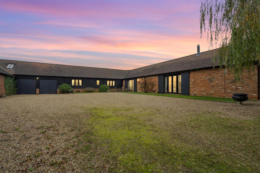 Chase Farm Barns