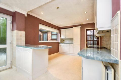 2 bedroom detached bungalow for sale, Green Lane, Lofthouse, Wakefield, West Yorkshire