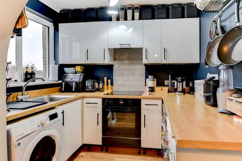 2 bedroom maisonette for sale, Lancing BN15