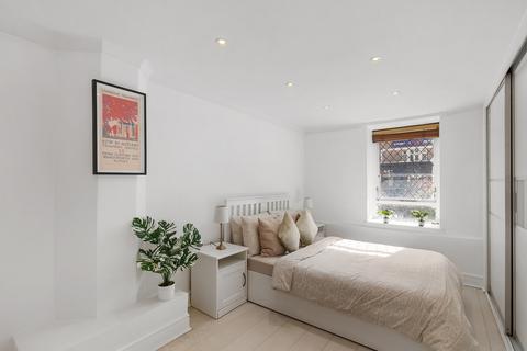 2 bedroom flat for sale, Bethnal Green Road, London, E2