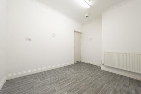 2 bedroom flat for sale, Oxford Street, Mountain Ash, CF45 3HB