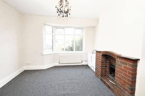 2 bedroom semi-detached house to rent, Warren Road, Warrington, WA2