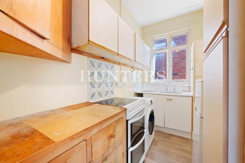 Flat 3, 17 Dartmouth Road, London, NW2 4ET