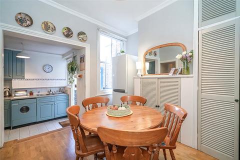 4 bedroom terraced house for sale, Sydney Road, London, N10