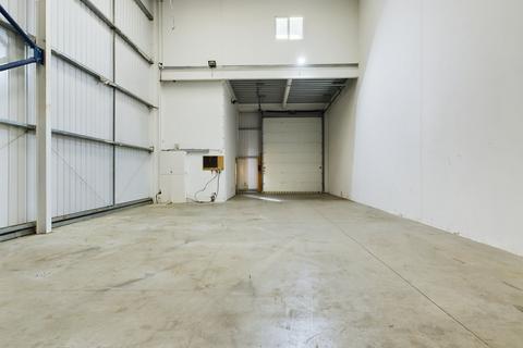 Storage to rent, Unit 12 Vale Industrial Park, Unit 12, Vale Industrial Park, London, SW16 5BN