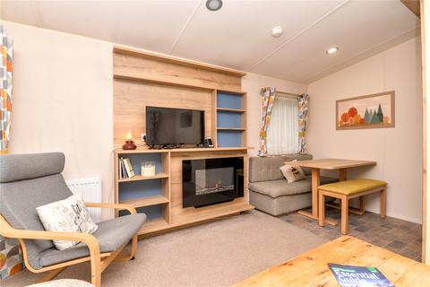 2 bedroom park home for sale, Sycamore, Bashley Caravan Park, Sway Road, New Milton, BH25