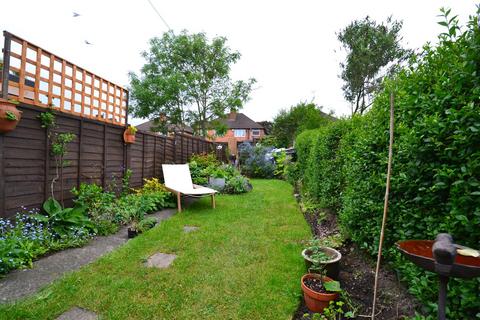 4 bedroom terraced house to rent, Warwards Lane, Selly Oak, Birmingham B29