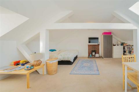 2 bedroom flat for sale, Queen's Gate Gardens, London SW7