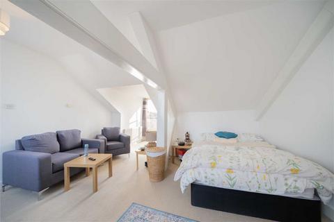 2 bedroom flat for sale, Queen's Gate Gardens, London SW7