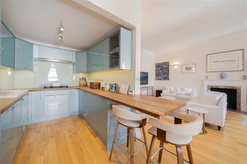 3 bedroom flat for sale, Queen's Gate Gardens, London SW7