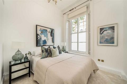 2 bedroom flat for sale, Cromwell Road, London SW5