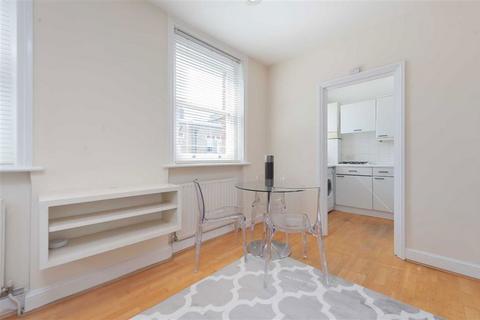 1 bedroom flat to rent, Fulham Road, London SW10