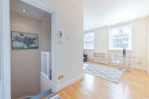 1 bedroom flat to rent, Fulham Road, London SW10