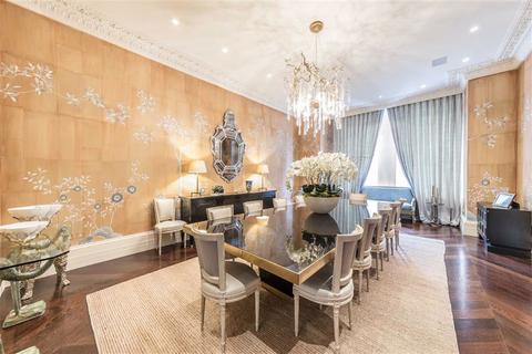 5 bedroom flat for sale, Pont Street, London SW1X