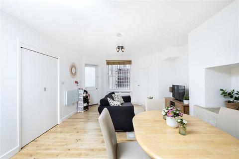 1 bedroom flat for sale, Penywern Road, London SW5