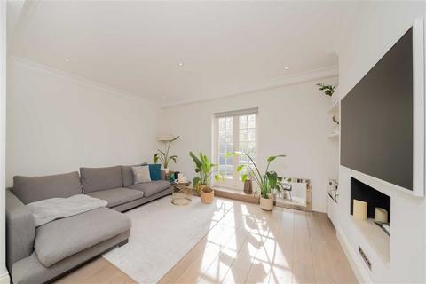 2 bedroom flat for sale, Old Brompton Road, London SW7