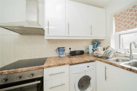 Studio for sale, Collingham Place, London SW5