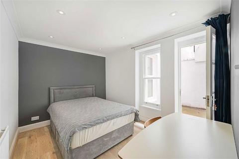 2 bedroom flat to rent, Courtfield Road, London SW7