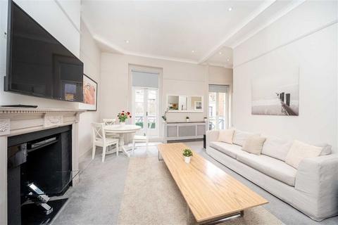 3 bedroom flat to rent, Queen's Gate Place Mews, London SW7